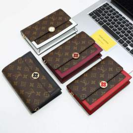 Picture of Louis Vuitton Wallets _SKUfw220371689fw